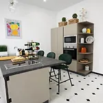 Hotiday Old Town Апартаменты